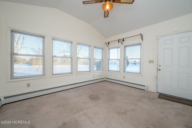 27 Bahamia Drive, Toms River, NJ 08757