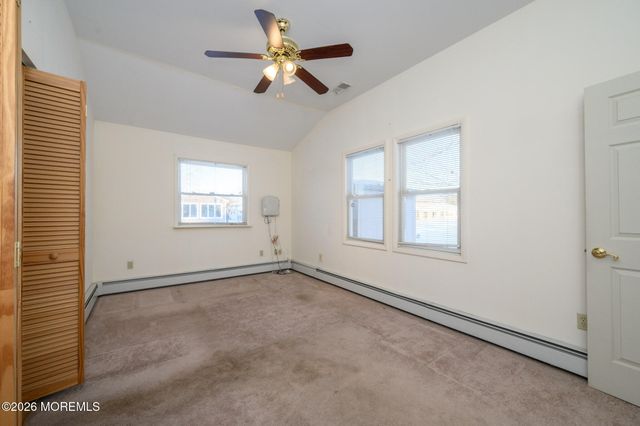 27 Bahamia Drive, Toms River, NJ 08757