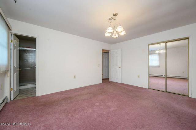 27 Bahamia Drive, Toms River, NJ 08757