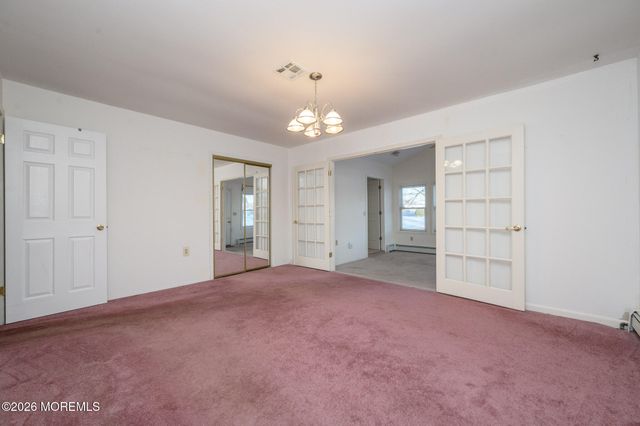 27 Bahamia Drive, Toms River, NJ 08757