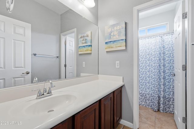 5322 W Coles Road, Laveen, AZ 85339