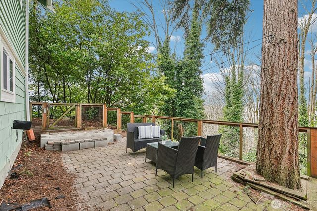 1911 12th Avenue S, Seattle, WA 98144