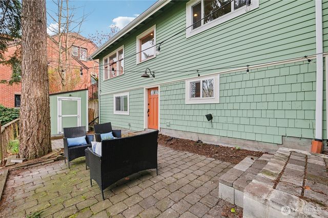 1911 12th Avenue S, Seattle, WA 98144