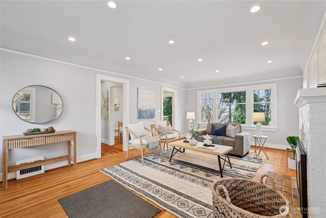 1911 12th Avenue S, Seattle, WA 98144