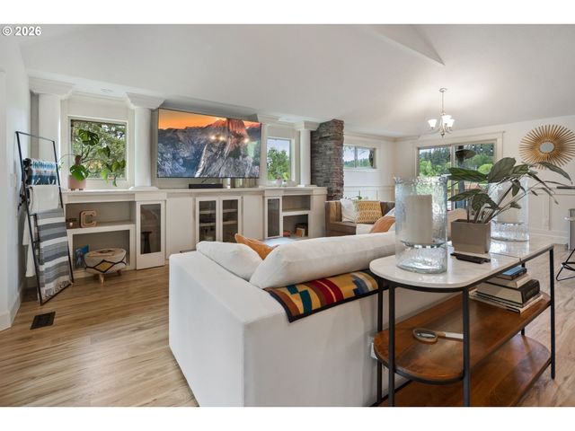 16474 S BRADLEY Rd, Oregon City, OR 97045