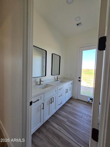 31060 N 213TH Drive, Wittmann, AZ 85361