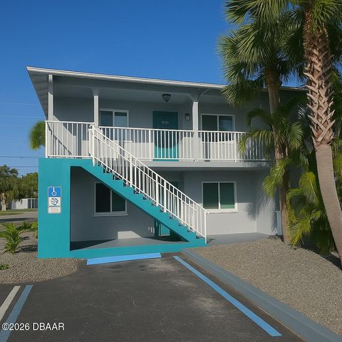 411 N Halifax Ave Apt 300, Daytona Beach, FL 32118