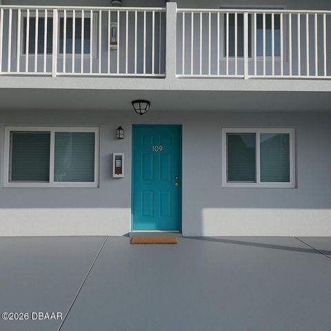 411 N Halifax Ave Apt 300, Daytona Beach, FL 32118