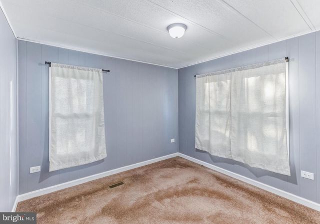 95 HAZELWOOD DR, Pittsgrove, NJ 08318