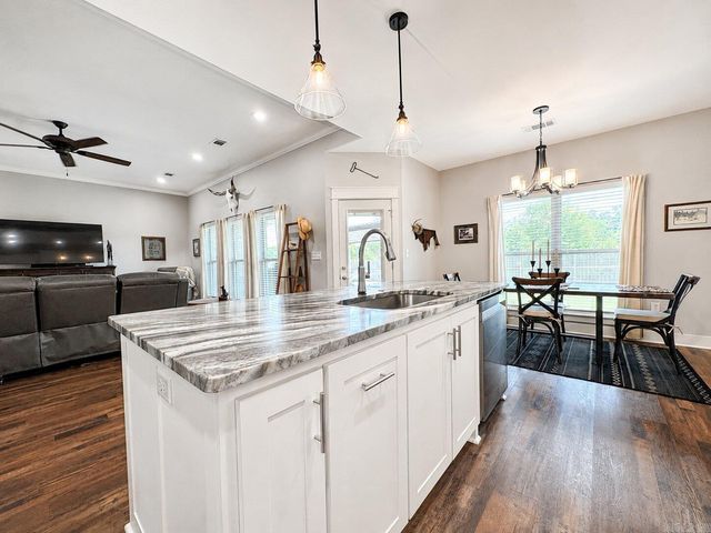 29 Wedgewood Drive, Greenbrier, AR 72058