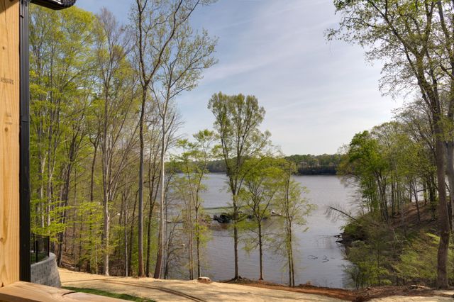712 Fanning Bend Dr, Winchester, TN 37398