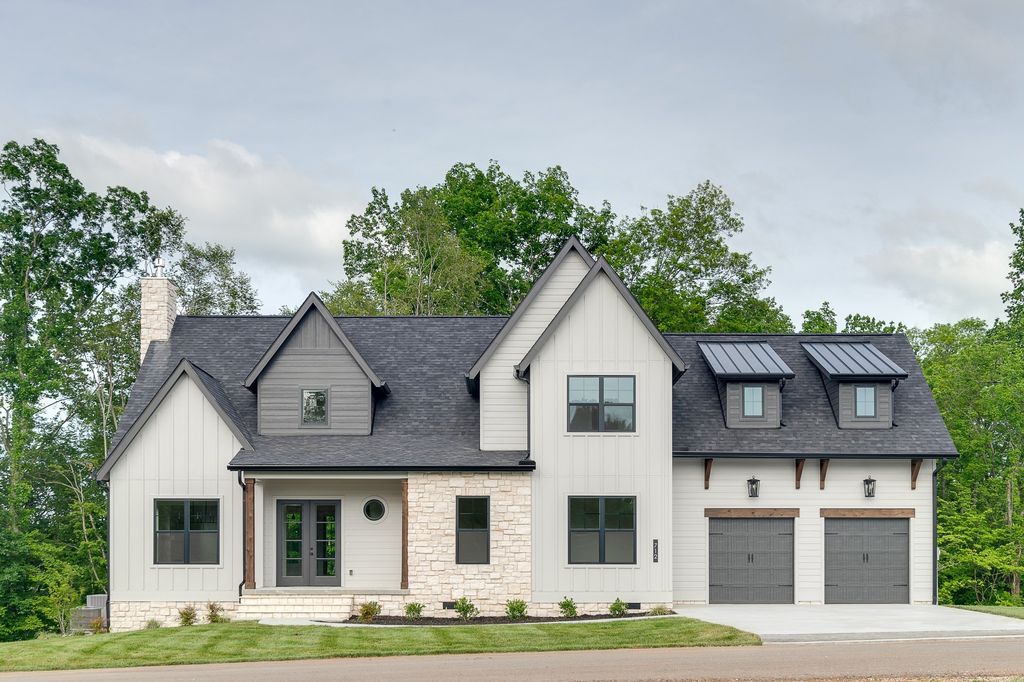 712 Fanning Bend Dr, Winchester, TN 37398