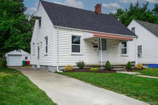 14685 Agnes Avenue, Eastpointe, MI 48021