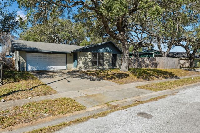 2111 Capeheart, Ingleside, TX 78362