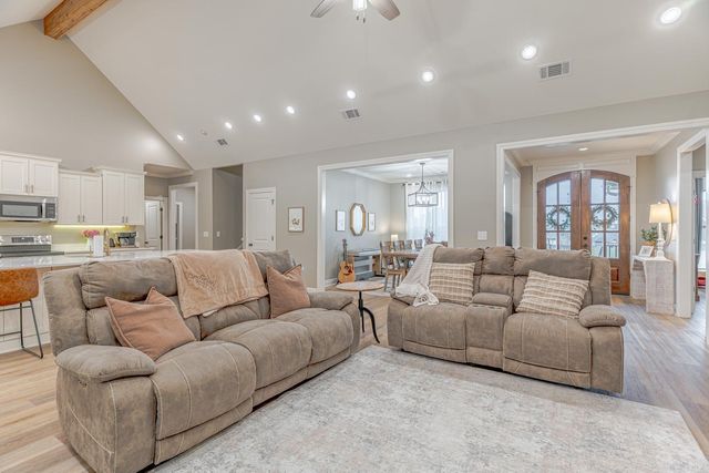 105 Gulley Dr, Brookland, AR 72417