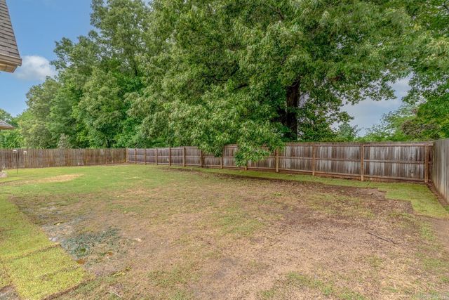 105 Gulley Dr, Brookland, AR 72417