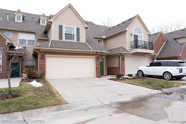 7852 Marie Drive 86, Shelby Twp, MI 48316