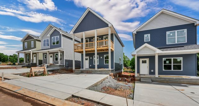 34 Dixon Dr, Clarksville, TN 37040