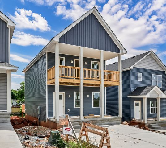 34 Dixon Dr, Clarksville, TN 37040