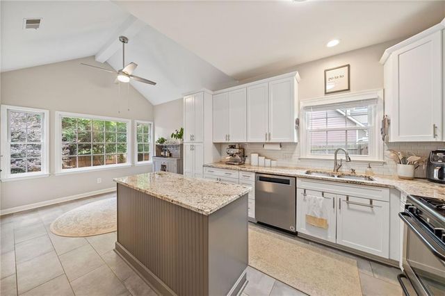 2376 Battle Forest Drive SW, Marietta, GA 30064
