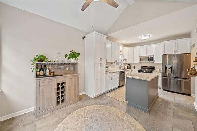 2376 Battle Forest Drive SW, Marietta, GA 30064