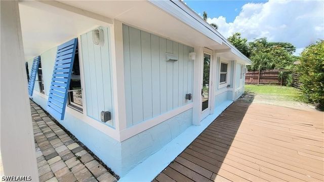 10671 Hampton ST, Bonita Springs, FL 34135