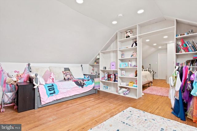 1407 BOYER BLVD, Norristown, PA 19401