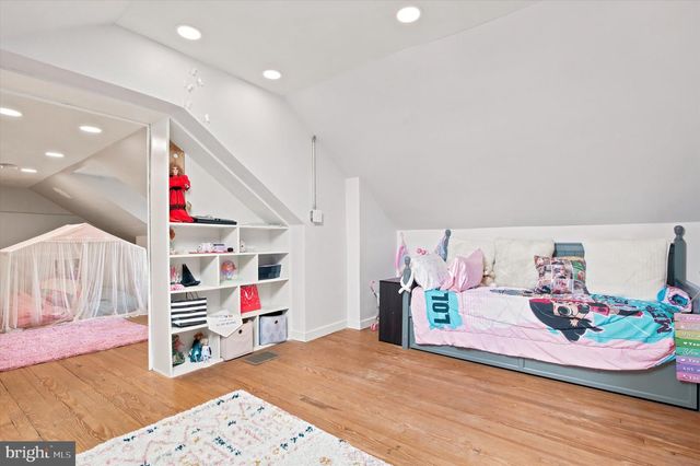 1407 BOYER BLVD, Norristown, PA 19401