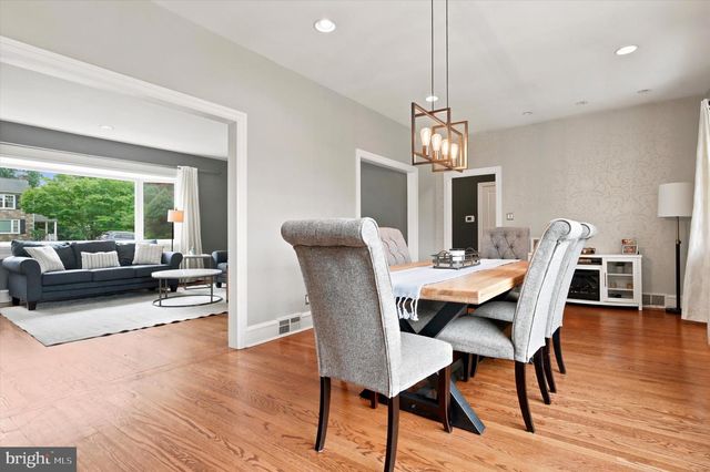 1407 BOYER BLVD, Norristown, PA 19401