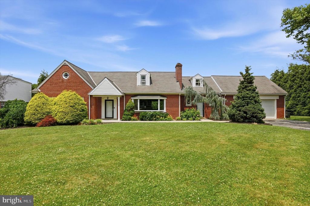 1407 BOYER BLVD, Norristown, PA 19401