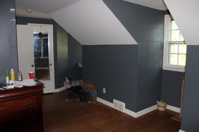135 E GREENWOOD AVE, Lansdowne, PA 19050