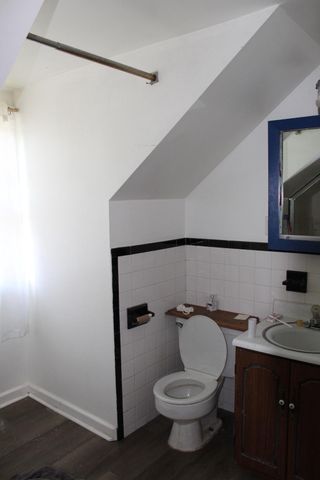 135 E GREENWOOD AVE, Lansdowne, PA 19050