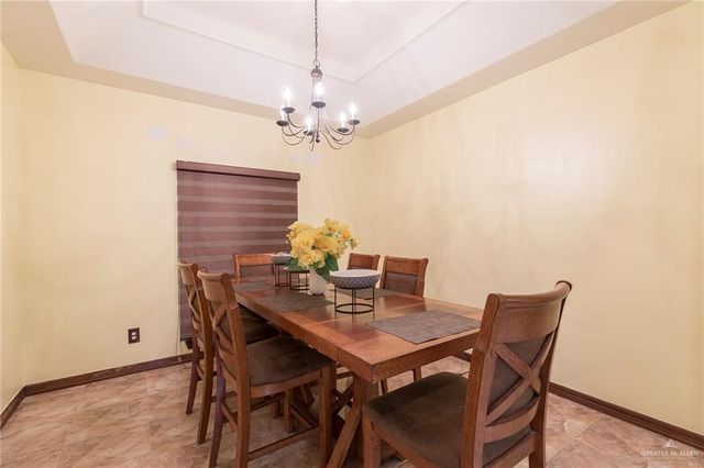 1409 W Calle Espana, Pharr, TX 78577