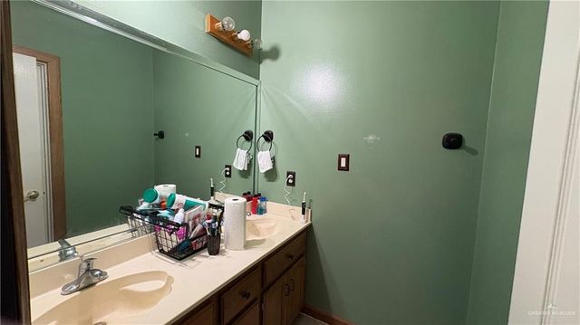 1409 W Calle Espana, Pharr, TX 78577