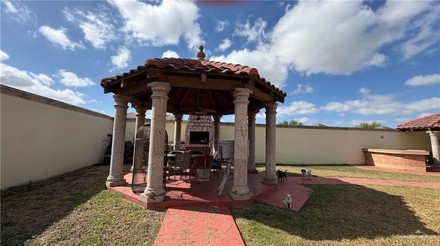 1409 W Calle Espana, Pharr, TX 78577