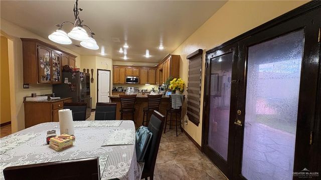 1409 W Calle Espana, Pharr, TX 78577