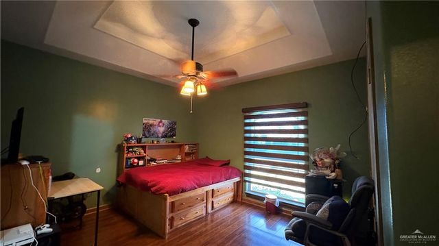 1409 W Calle Espana, Pharr, TX 78577