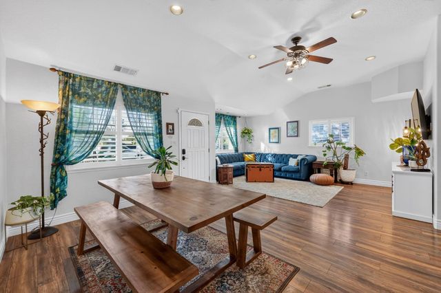 219 Persifer St, Folsom, CA 95630