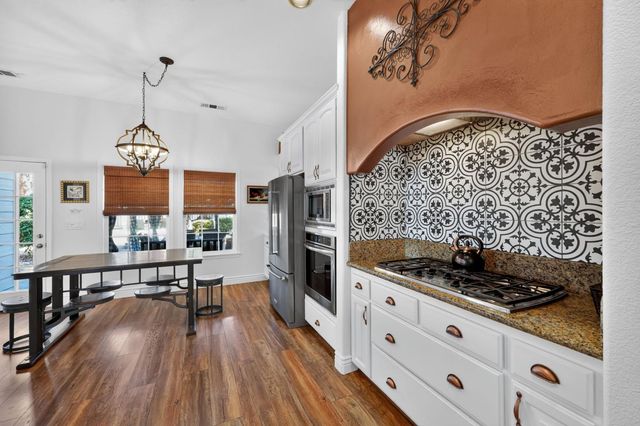 219 Persifer St, Folsom, CA 95630