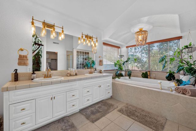 219 Persifer St, Folsom, CA 95630