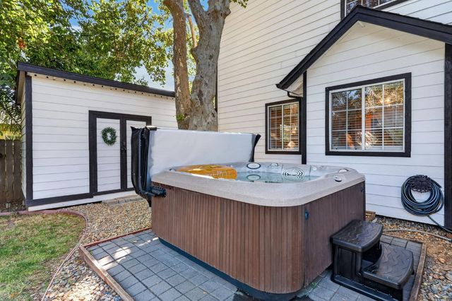 219 Persifer St, Folsom, CA 95630