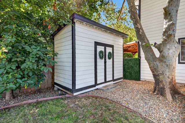 219 Persifer St, Folsom, CA 95630
