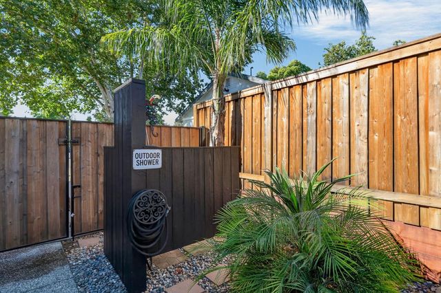 219 Persifer St, Folsom, CA 95630