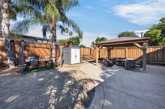 219 Persifer St, Folsom, CA 95630