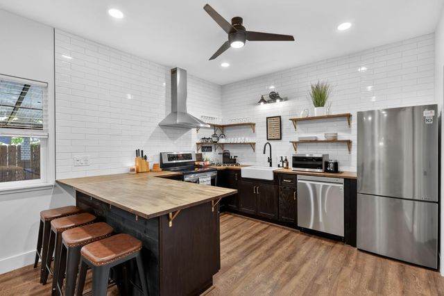 219 Persifer St, Folsom, CA 95630