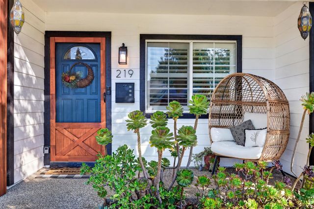 219 Persifer St, Folsom, CA 95630