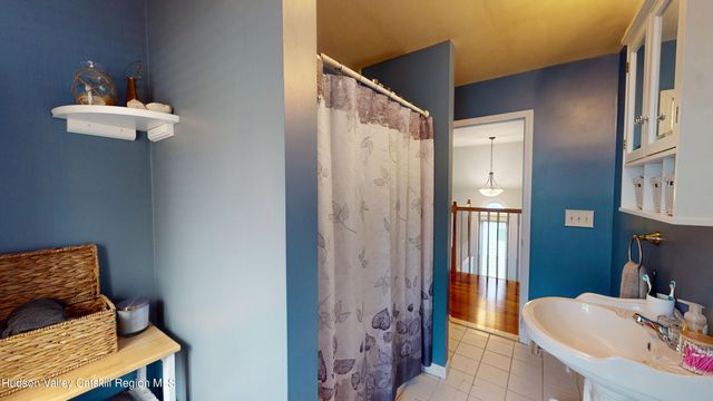 52 Mansion Street, Coxsackie, NY 12051