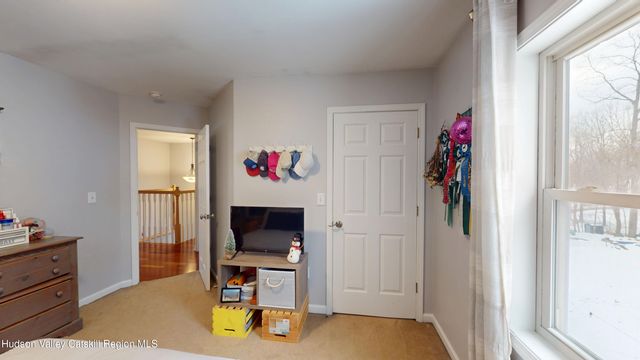 52 Mansion Street, Coxsackie, NY 12051