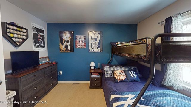 52 Mansion Street, Coxsackie, NY 12051