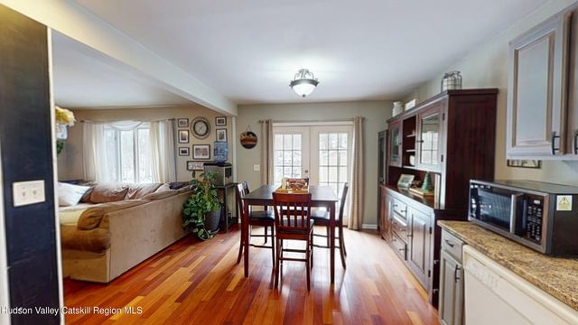 52 Mansion Street, Coxsackie, NY 12051